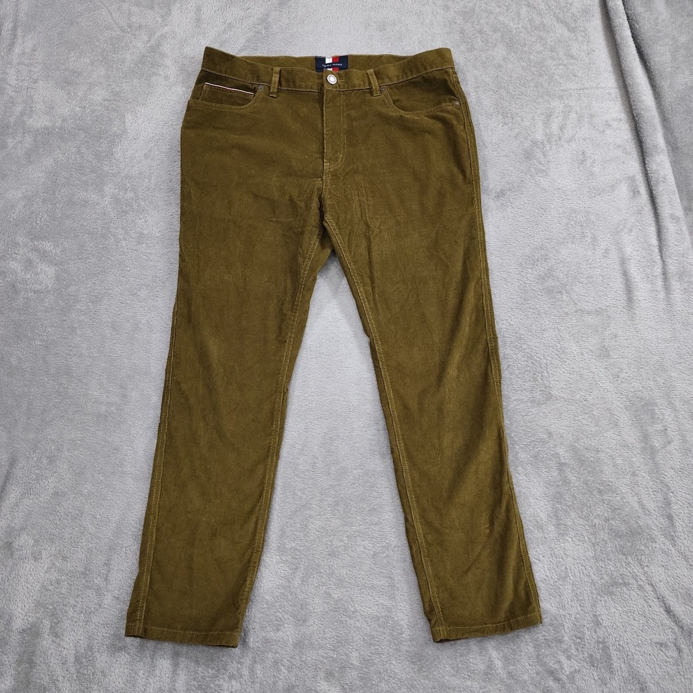 Tommy Hilfiger Jeans – Green Corduroy –‎ Straight Leg – Size 36x29* (Tag 36x30)